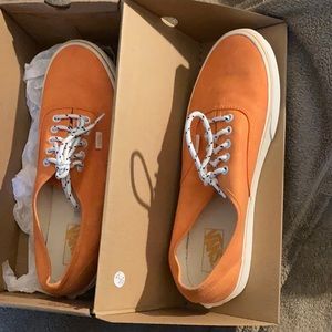 Vans low cut size 12